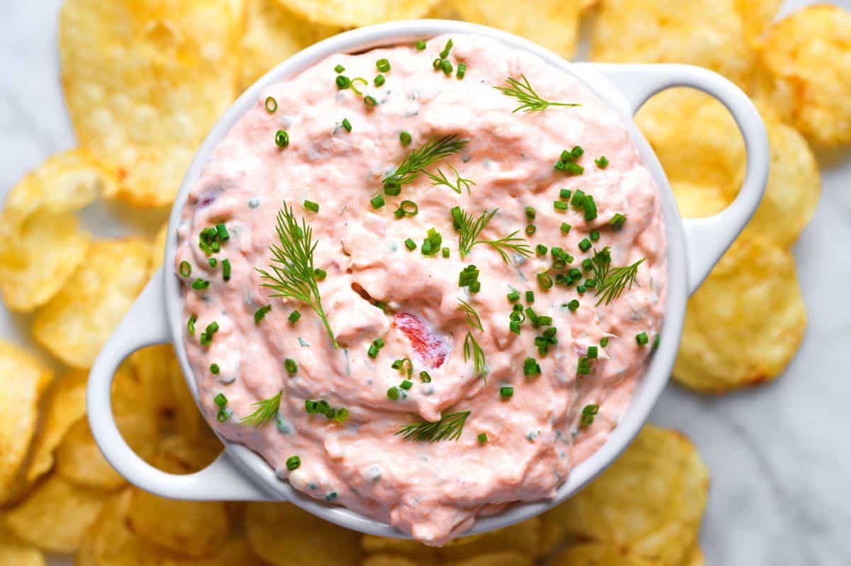 The Easiest Smoked Salmon Dip Recipe for Crowd-Pleasing Parties